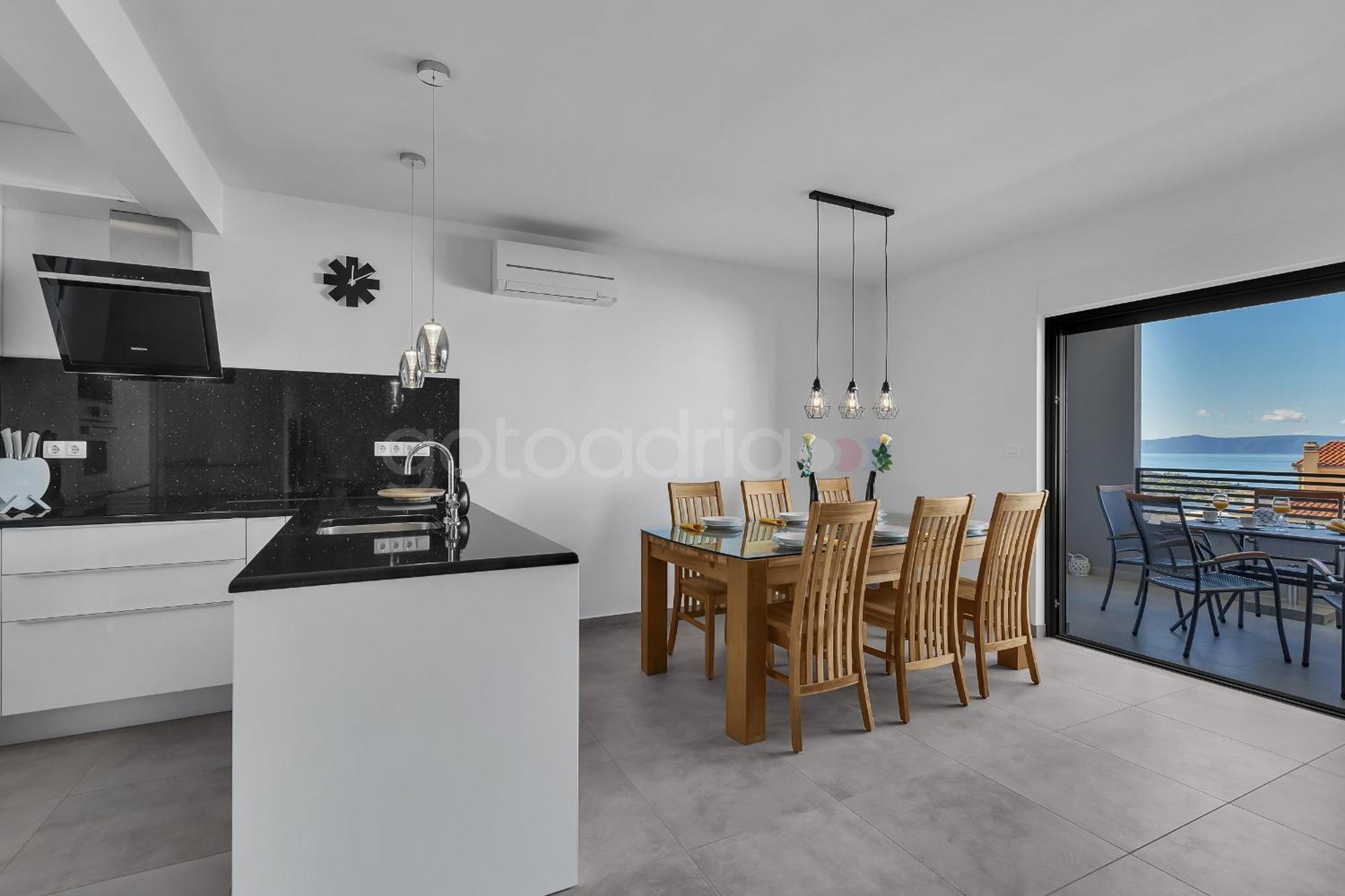 Luxury Lotus Apartament Makarska